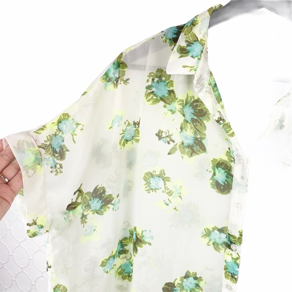 JESSICA SIMPSON Green Floral Sheer Hi/Lo Button Sm - Picture 4 of 6